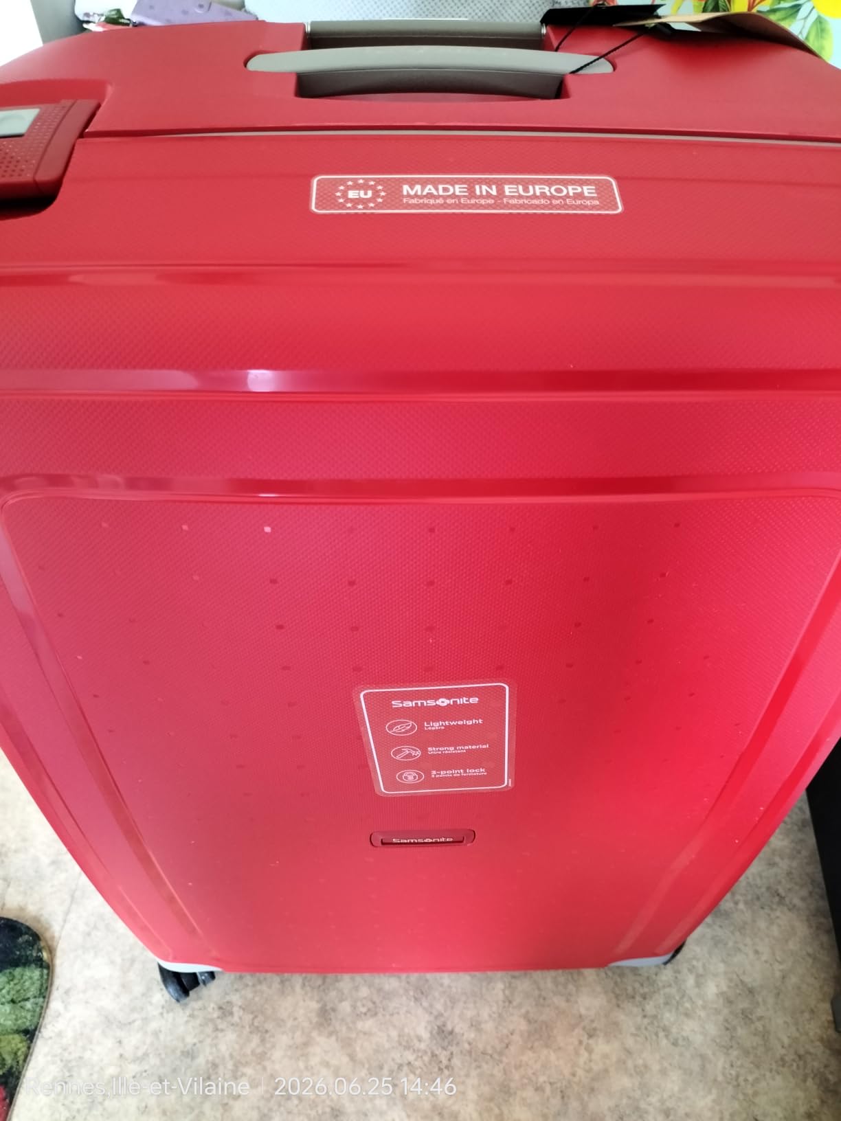 Valise solide et légère