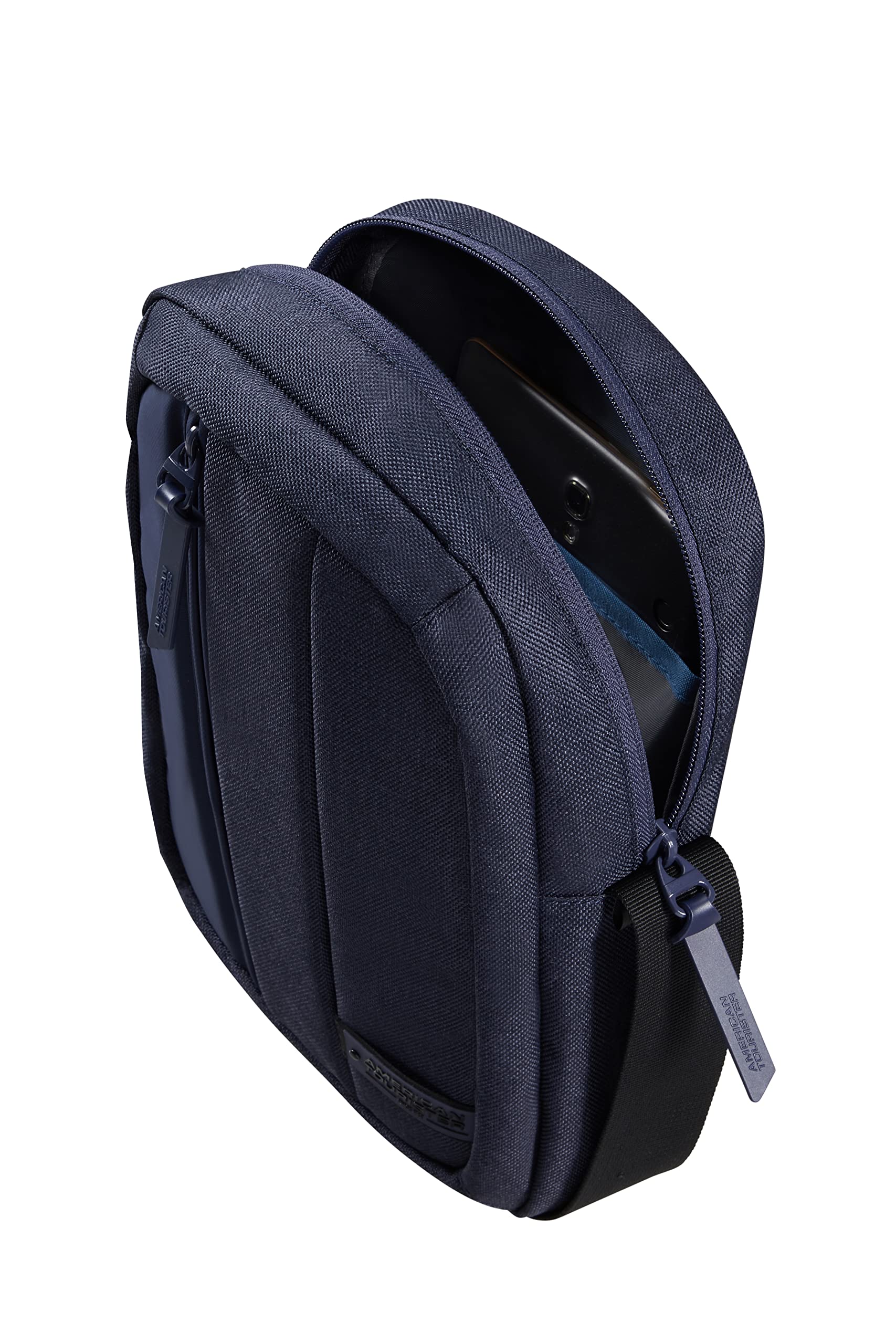 american-tourister-streethero-sac-banane-6l-en-rpet-recycl-bleu-marine image 4