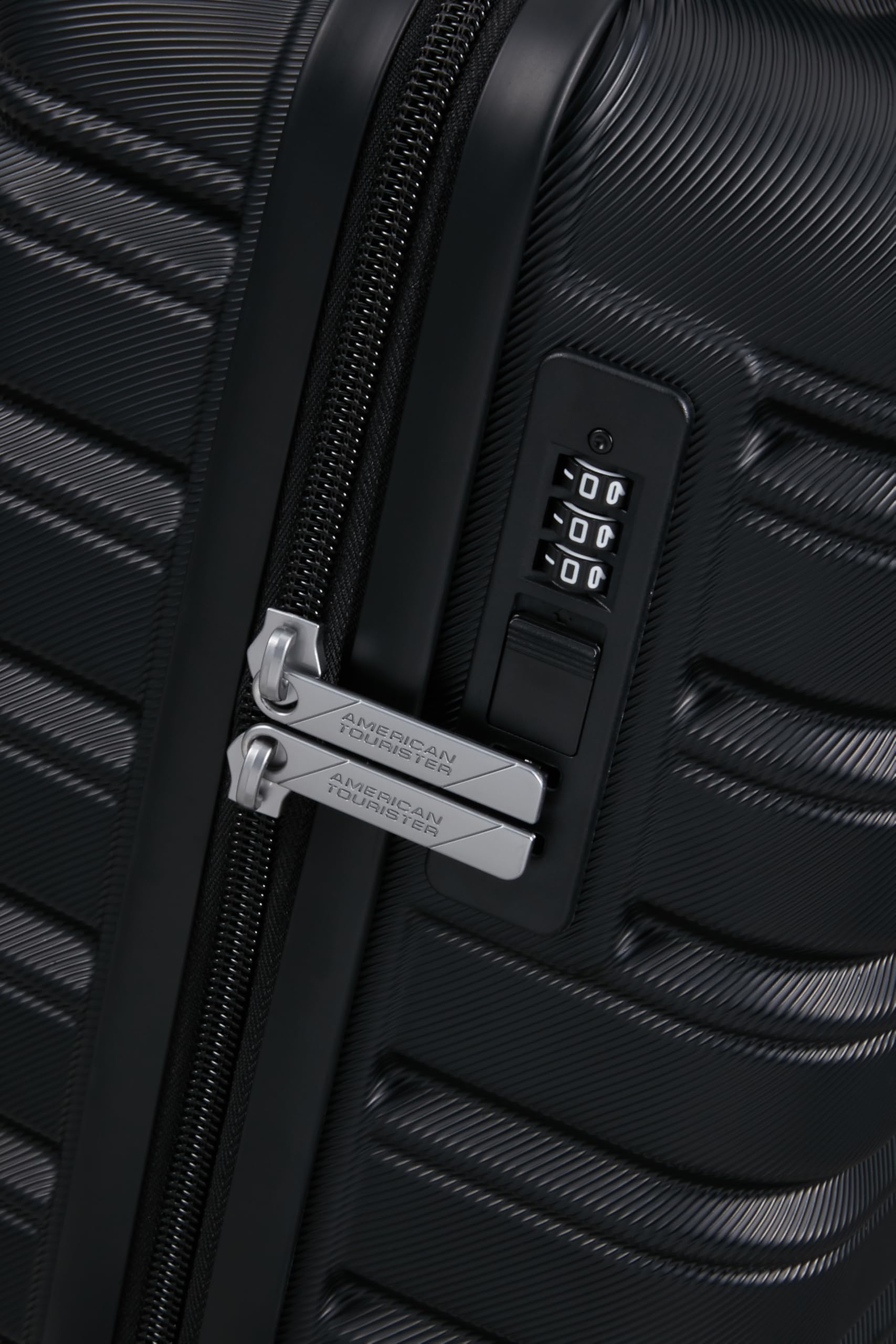 american-tourister-flashline-trolley-cabine-45-cm-roues-amovibles-noir image 5